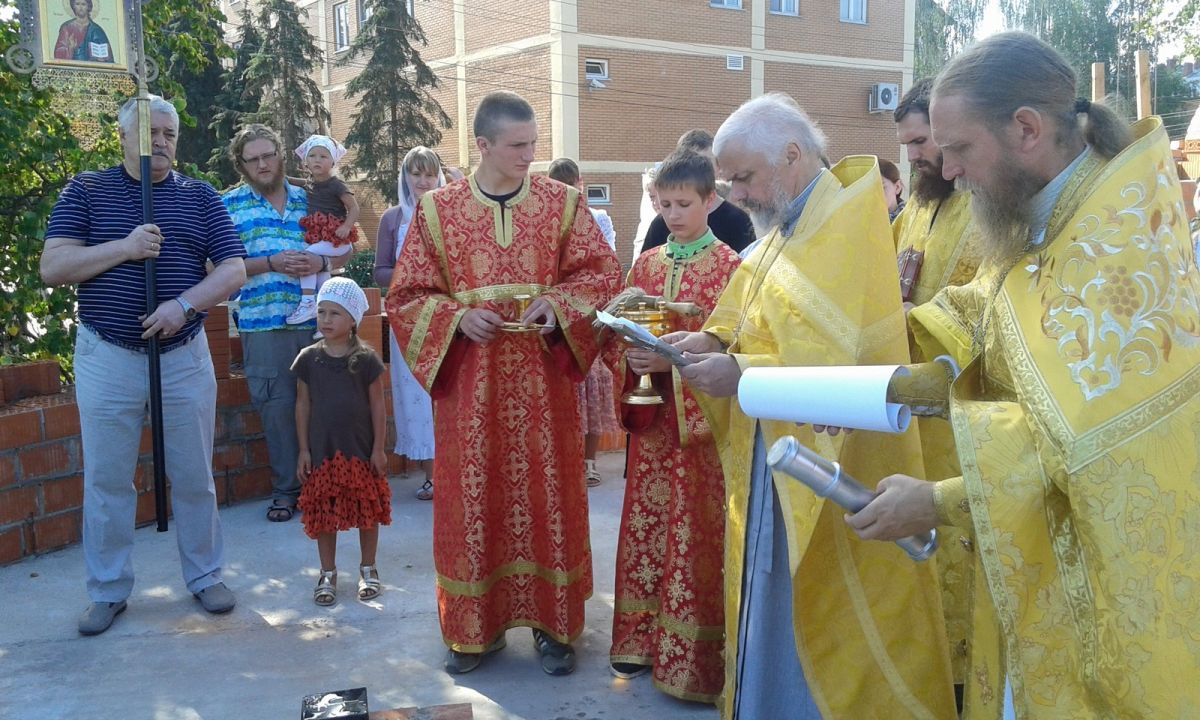 Поселок школьный Прокопьевский район храм