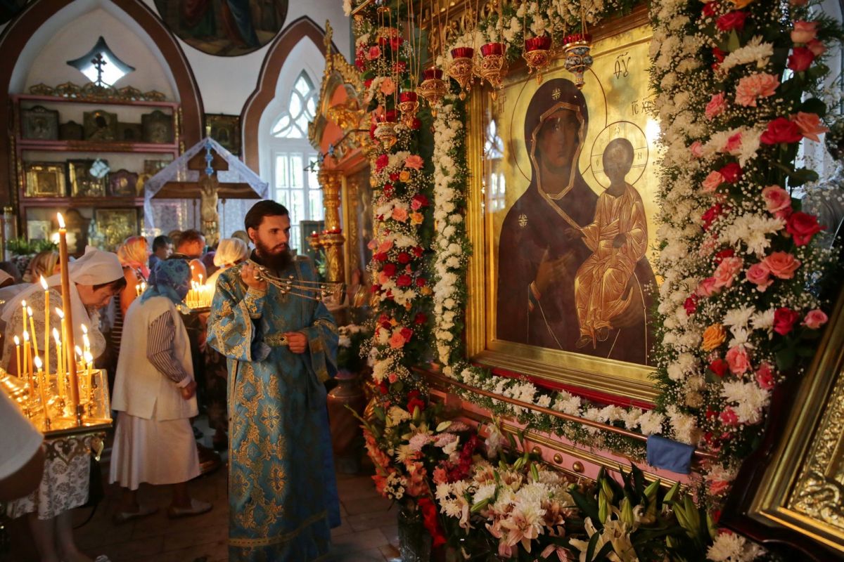 Ивантеевский Смоленский храм